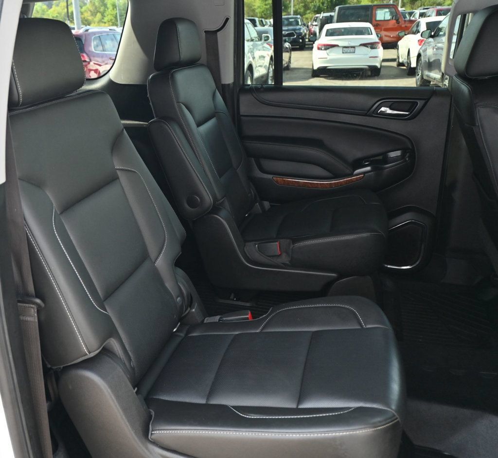Used 2018 Chevrolet Suburban Premier AWD/4WD image 23