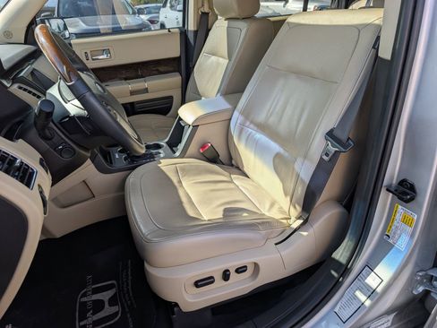 Used 2019 Ford Flex Limited w/ Equipment Group 303A image 10