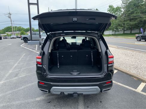 Used 2024 Honda Pilot Elite image 5