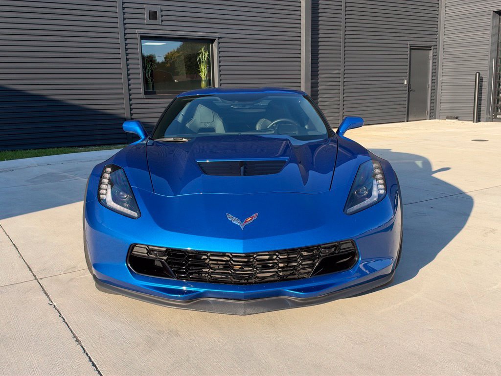 Used 2016 Chevrolet Corvette Z06 w/ 2LZ Preferred Equipment Group RWD image 2