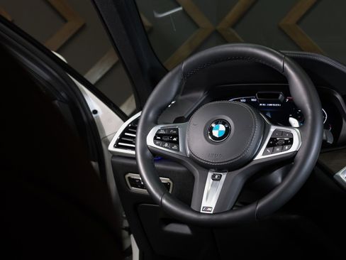 Used 2023 BMW X6 M50i w/ Executive Package image 27