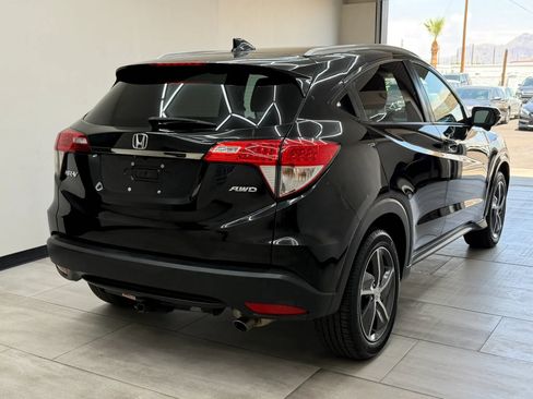 Used 2021 Honda HR-V EX image 11