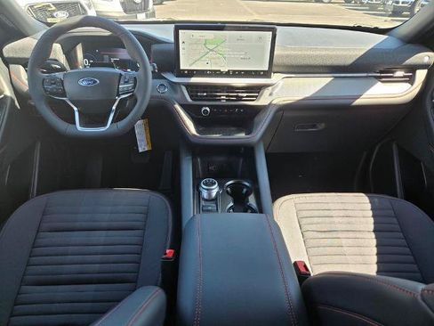 New 2026 Ford Explorer ST-Line w/ ST-Line Street Pack AWD/4WD image 39