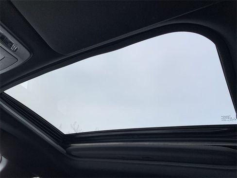 Used 2025 Toyota Sienna XSE image 30