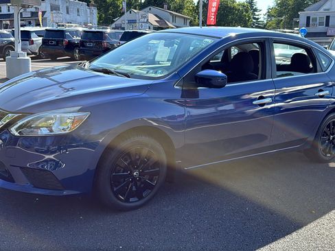 Used 2018 Nissan Sentra S FWD image 3