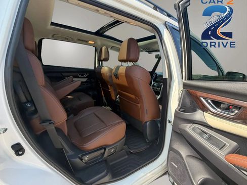 Used 2019 Subaru Ascent Touring AWD/4WD image 12