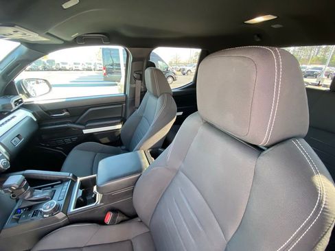 Used 2024 Toyota Tacoma TRD Off-Road image 20