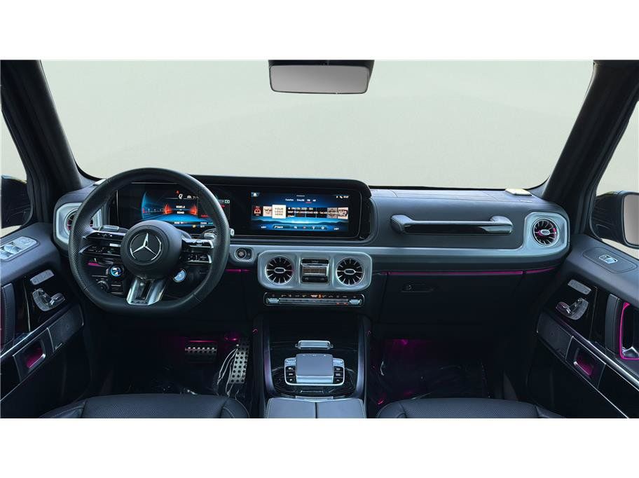 Used 2025 Mercedes-Benz G 63 AMG 4MATIC image 17
