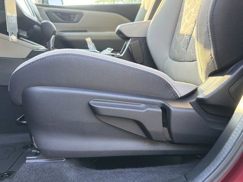 Used 2026 Subaru Forester AWD/4WD image 21