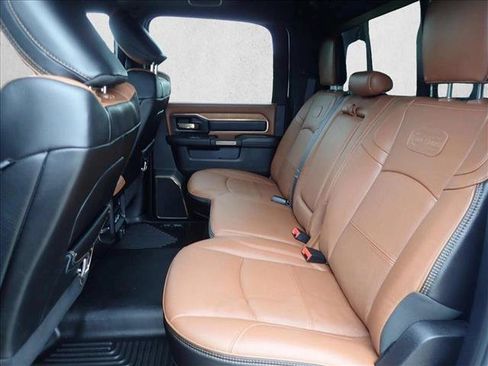 Used 2020 RAM 2500 Limited AWD/4WD image 8