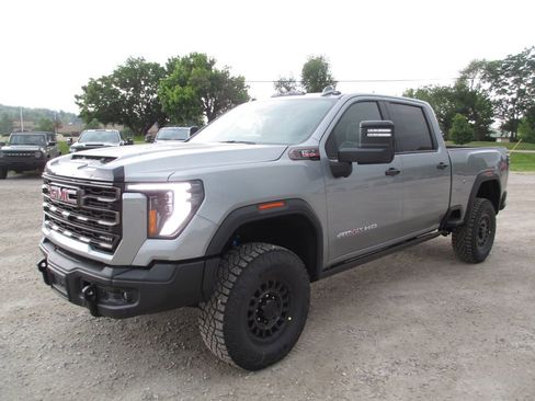 New 2026 GMC Sierra 2500 AT4X w/ AT4X AEV Edition AWD/4WD image 10