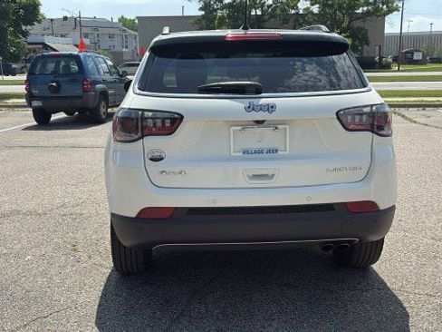 Used 2021 Jeep Compass Limited w/ Sun and Sound Group image 30