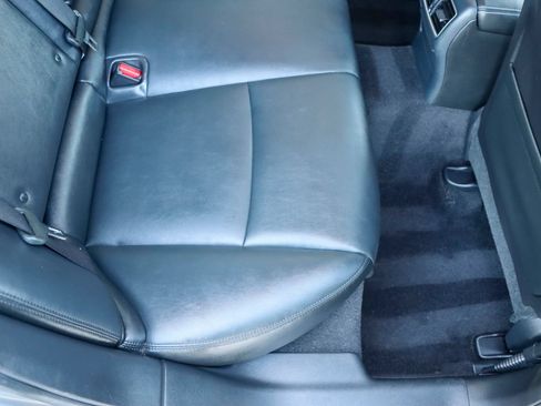 Used 2018 INFINITI Q50 Luxe RWD image 19