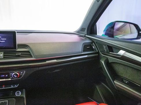 Used 2020 Audi SQ5 Premium Plus w/ Premium Plus Package image 5