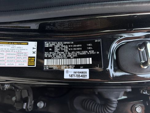 Used 2023 Lexus RZ 450e Premium w/ Technology Package image 22