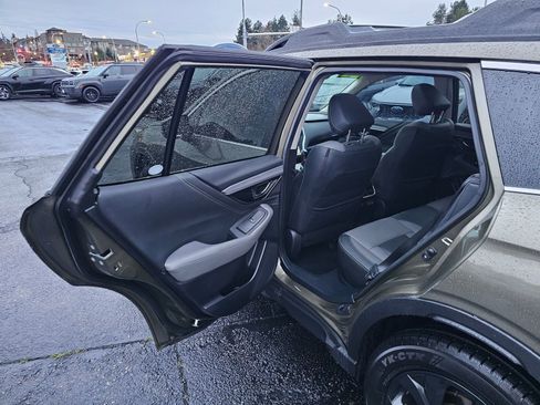 Used 2020 Subaru Outback Onyx Edition XT image 14