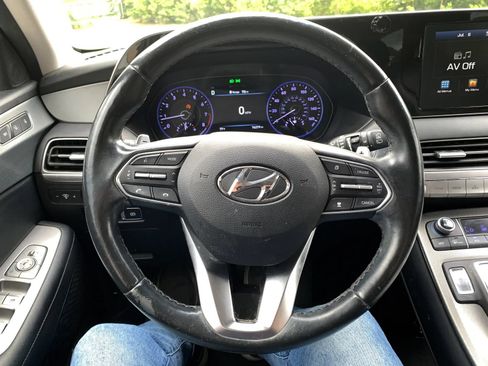 Used 2020 Hyundai Palisade SEL w/ Premium Package FWD image 13