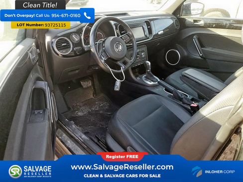 Used 2015 Volkswagen Beetle 1.8T FWD image 11
