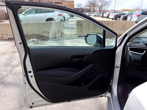 Used 2024 Toyota Corolla LE image 11