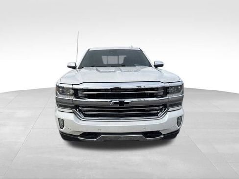 Used 2016 Chevrolet Silverado 1500 High Country w/ High Country Premium Package image 9