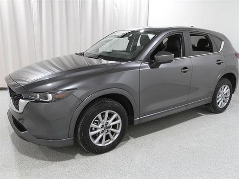 Certified 2025 MAZDA CX-5 AWD 2.5 S w/ Select Package image 3