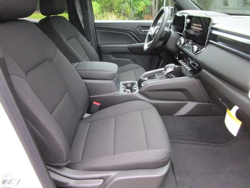 New 2026 GMC Canyon Elevation image 18