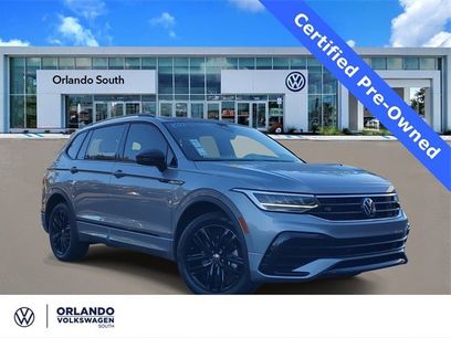 Certified 2022 Volkswagen Tiguan SE R-Line