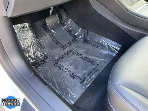 Used 2023 Tesla Model 3 Standard Range image 20