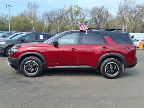 Used 2023 Nissan Pathfinder Rock Creek AWD/4WD image 18