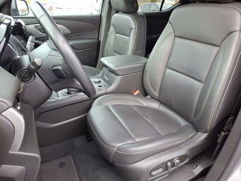 Certified 2023 Chevrolet Traverse LT image 15