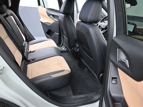 Used 2026 Chevrolet Equinox ACTIV w/ Convenience Package III FWD image 17