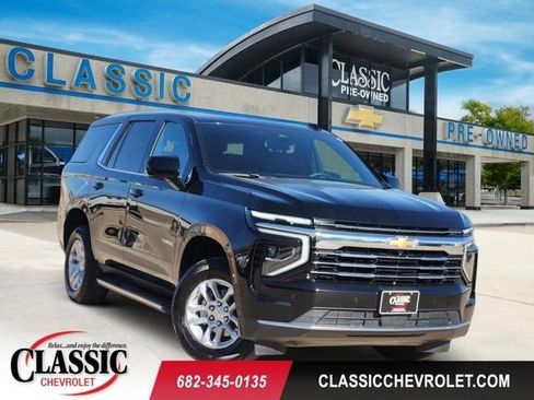 Used 2025 Chevrolet Tahoe LT image 1