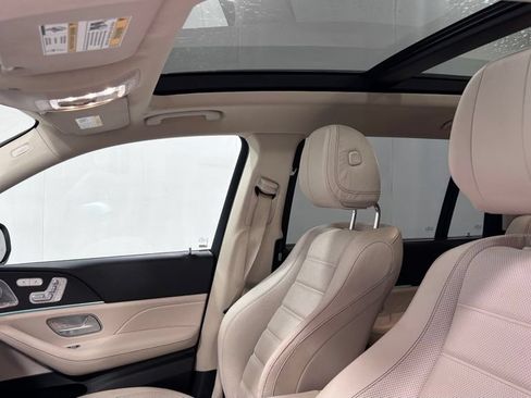 Certified 2023 Mercedes-Benz GLS 450 4MATIC image 12