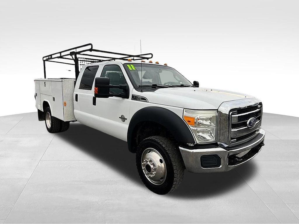 Used 2011 Ford F550 4x4 Crew Cab Super Duty w/ Payload Upgrade Pkg image 3