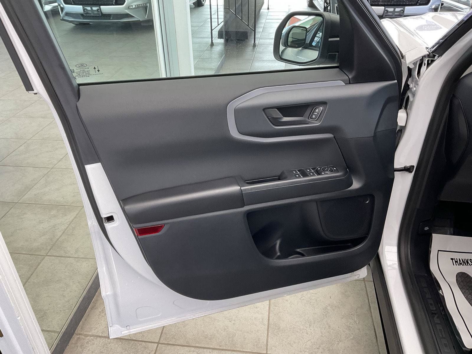 Used 2024 Ford Bronco Sport Big Bend w/ Convenience Package AWD/4WD image 9