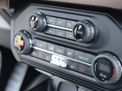 Used 2021 Ford Bronco Outer Banks image 21