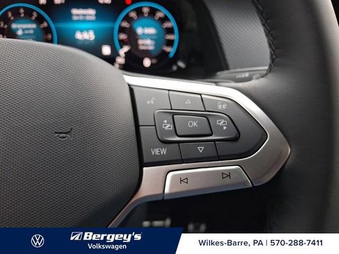 New 2026 Volkswagen Atlas Cross Sport SEL Premium R-Line AWD/4WD image 18