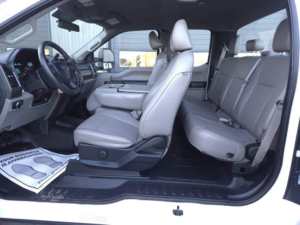 Used 2019 Ford F250 XL w/ Snow Plow Prep Package AWD/4WD image 12