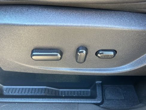 Used 2016 Ford Escape Titanium image 15