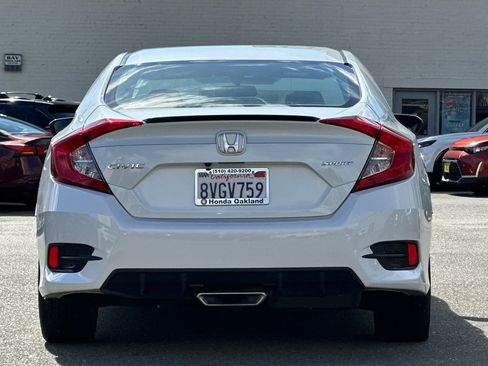 Used 2020 Honda Civic Sport image 5