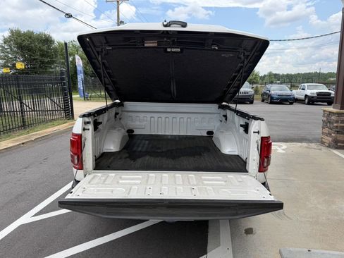 Used 2016 Ford F150 Lariat AWD/4WD image 6