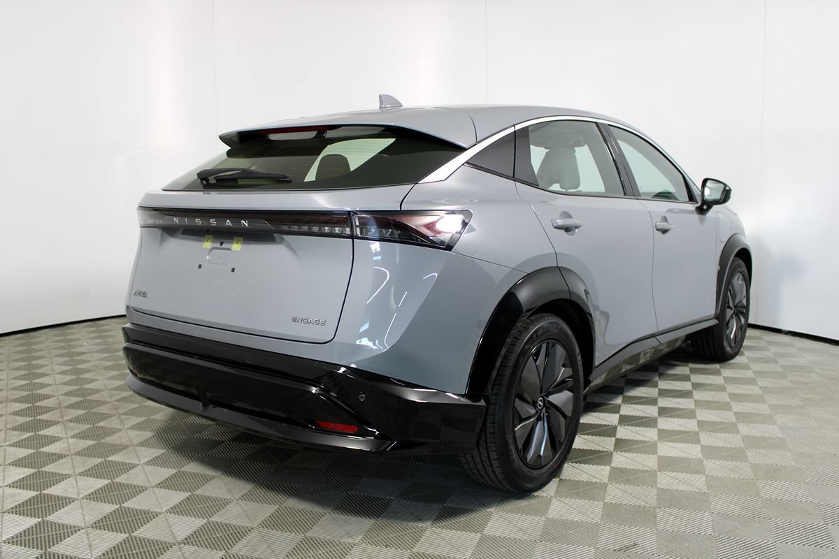 Used 2024 Nissan Ariya FWD image 30
