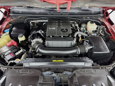 Certified 2022 Nissan Frontier SV w/ SV Premium Package RWD image 30