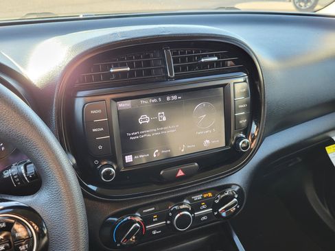 Used 2022 Kia Soul LX w/ Technology Package image 26