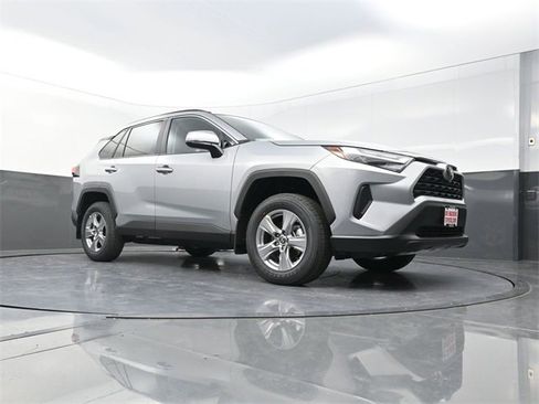 New 2025 Toyota RAV4 XLE image 27