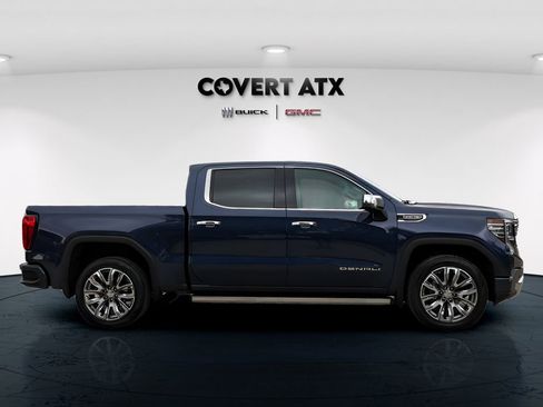 Used 2022 GMC Sierra 1500 Denali w/ Denali Reserve Package AWD/4WD image 8