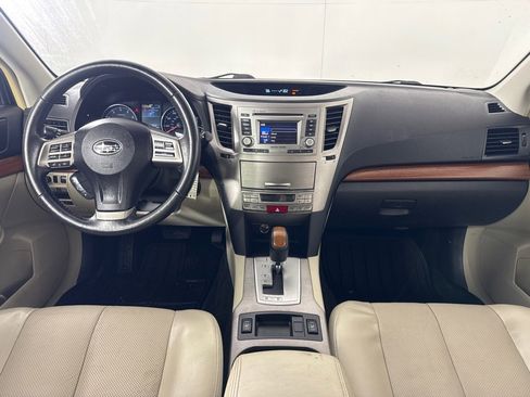 Used 2014 Subaru Outback 2.5i Limited w/ Moonroof Package image 27