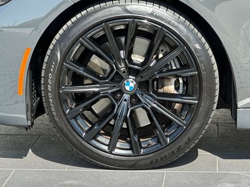 Used 2021 BMW 750i xDrive w/ Executive Package AWD/4WD image 32
