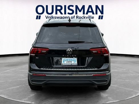 Used 2023 Volkswagen Tiguan SE FWD image 5