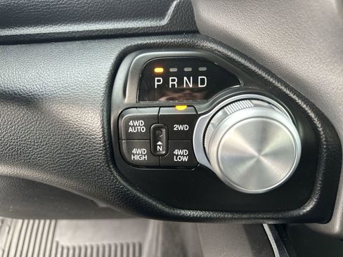 Used 2022 RAM 1500 Laramie w/ Sport Appearance Package AWD/4WD image 16